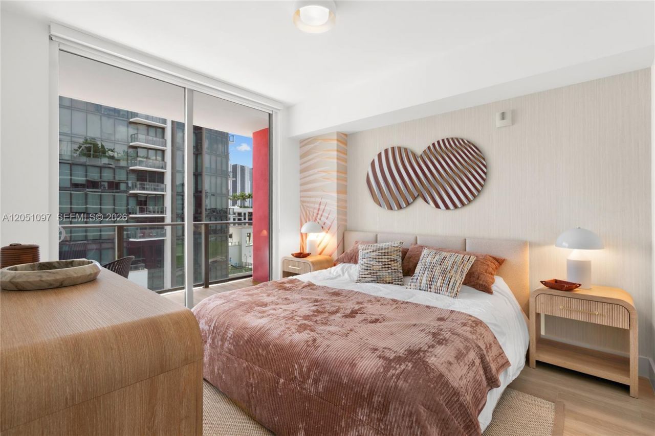 90 NE 32nd St , Unit 808, Miami, FL 33127 Photo