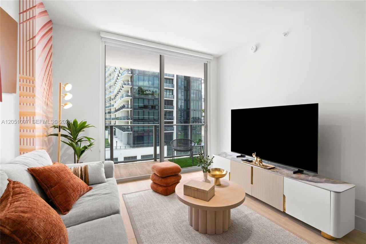 90 NE 32nd St , Unit 808, Miami, FL 33127 Photo