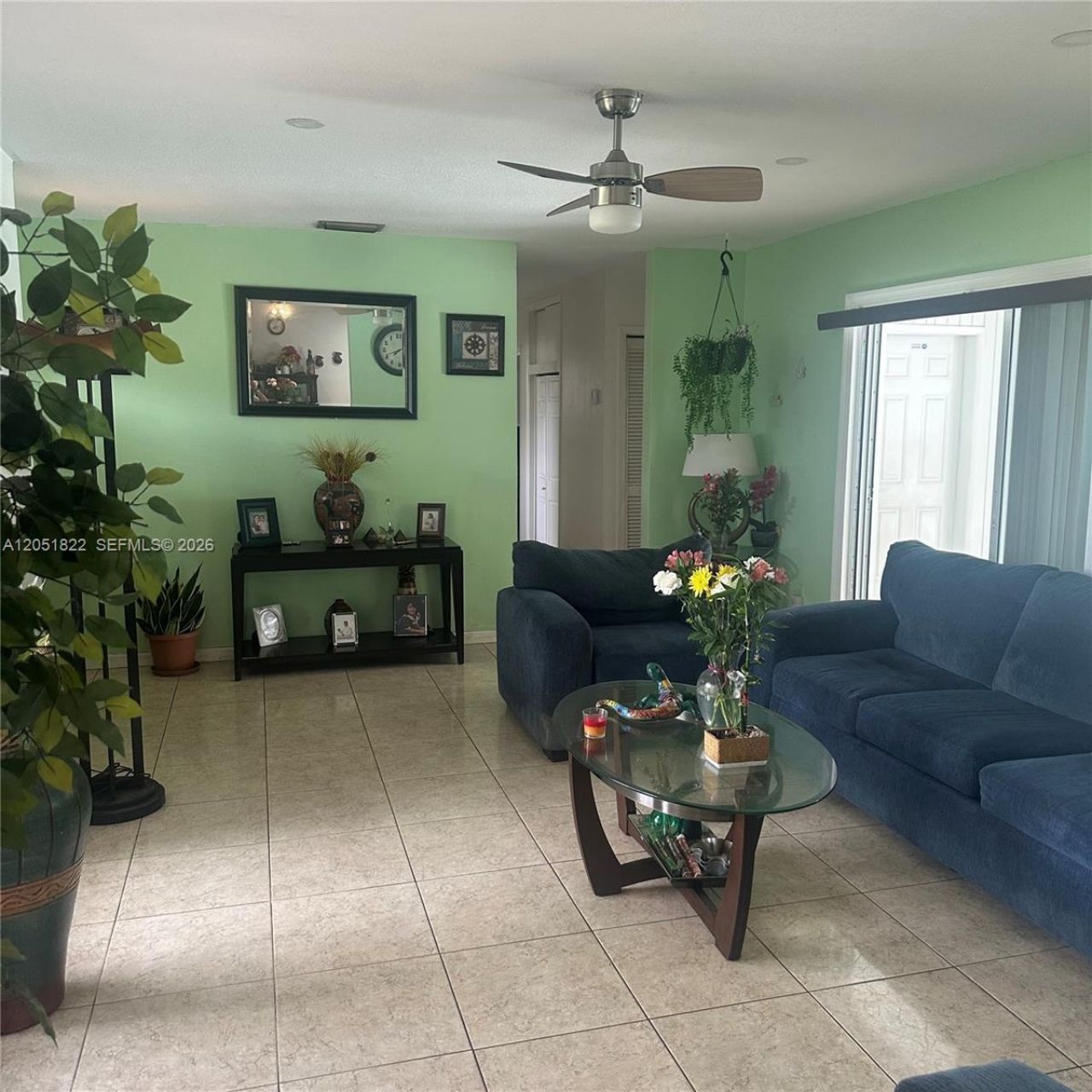 930 NW 180th Ter, Miami Gardens, FL 33169 Photo