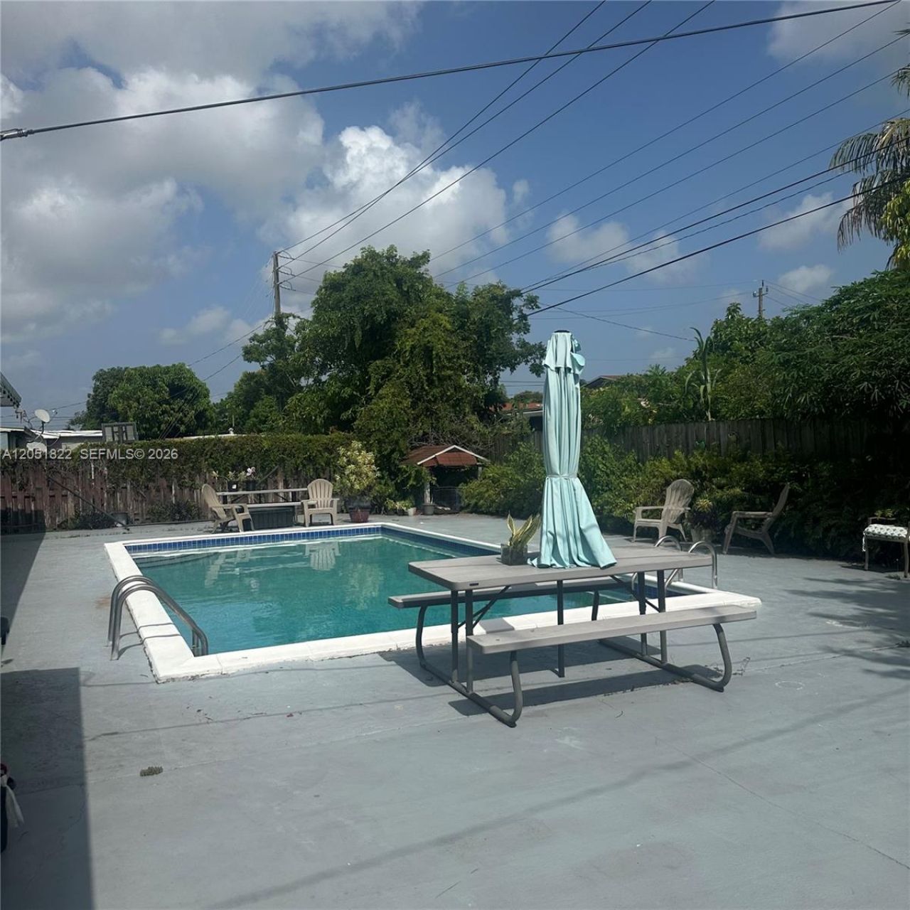 930 NW 180th Ter, Miami Gardens, FL 33169 Photo