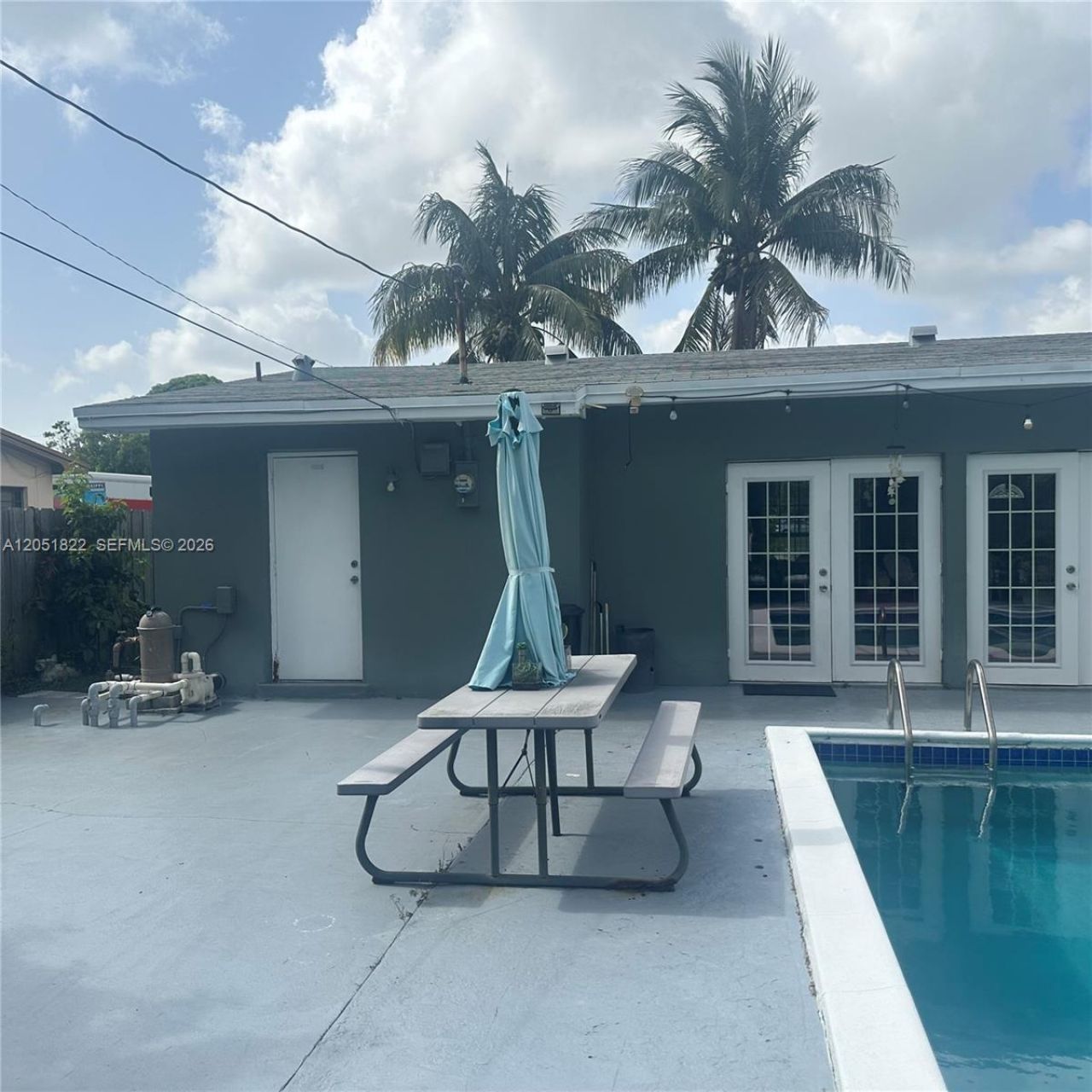 930 NW 180th Ter, Miami Gardens, FL 33169 Photo