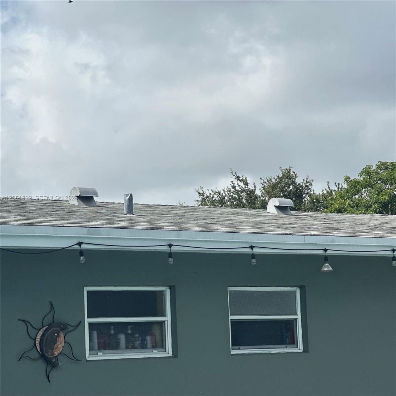 930 NW 180th Ter, Miami Gardens, FL 33169 Photo