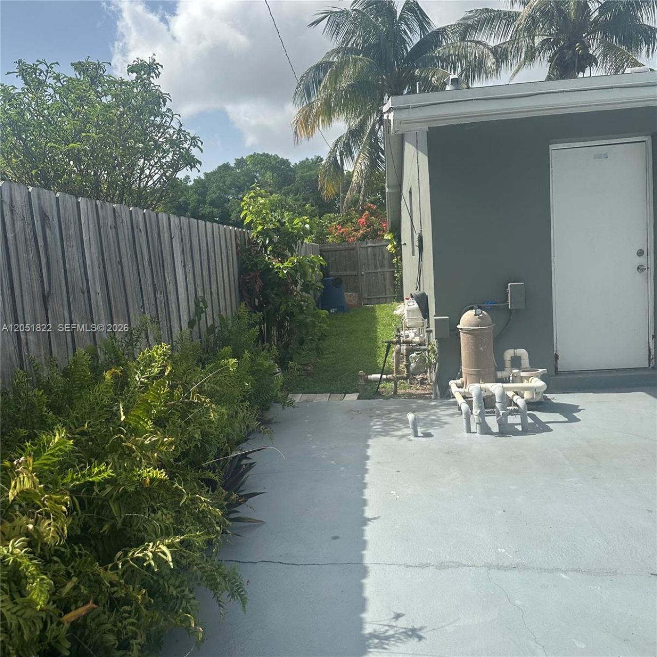 930 NW 180th Ter, Miami Gardens, FL 33169 Photo