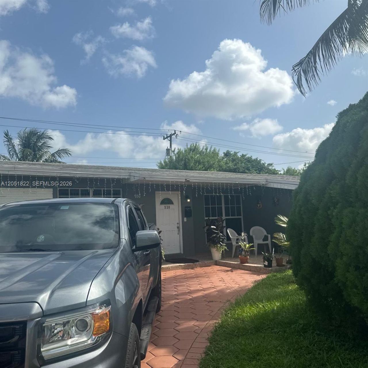 930 NW 180th Ter, Miami Gardens, FL 33169 Photo