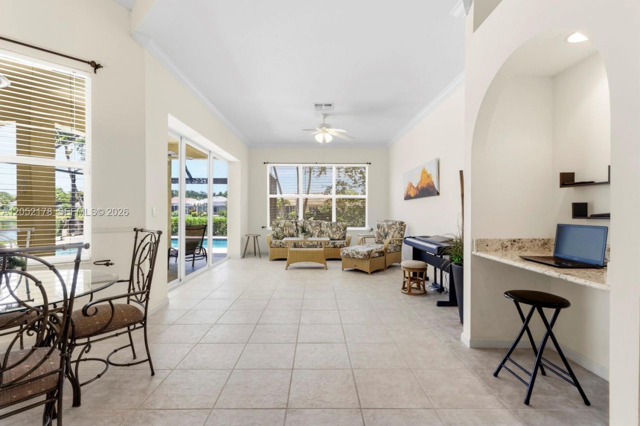 7538 Citrus Hill Ln, Naples, FL 34109 Photo
