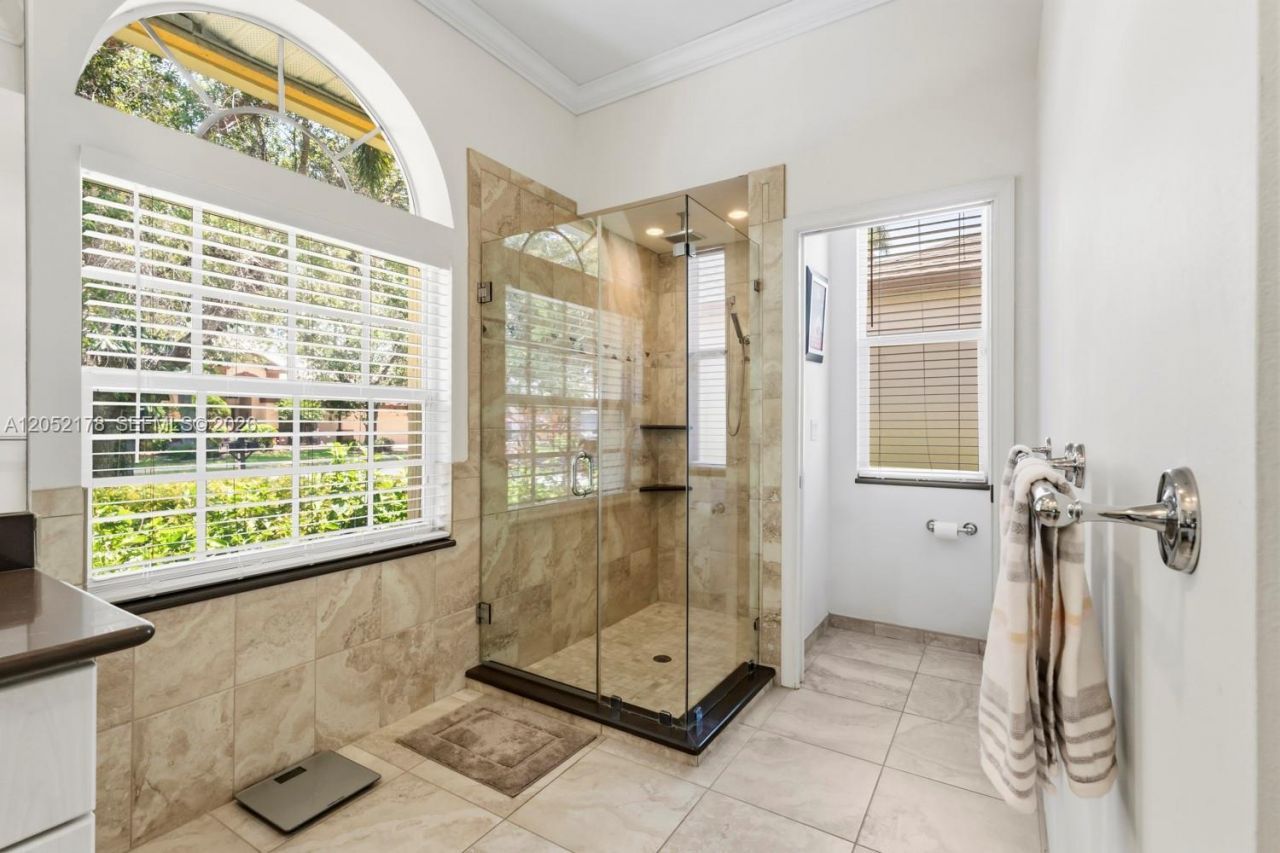 7538 Citrus Hill Ln, Naples, FL 34109 Photo