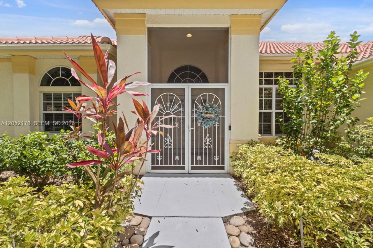 7538 Citrus Hill Ln, Naples, FL 34109 Photo