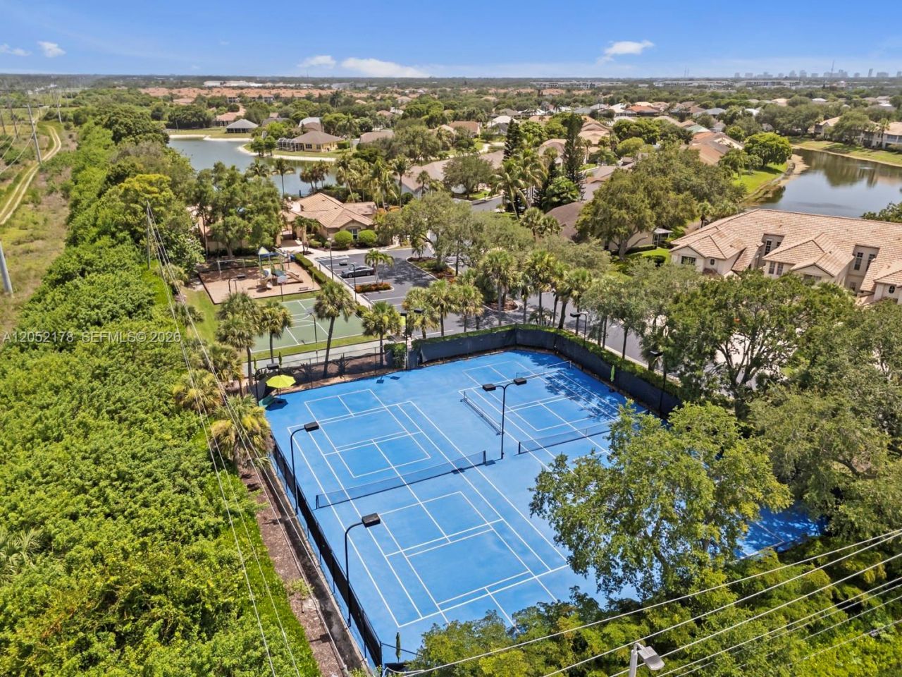 7538 Citrus Hill Ln, Naples, FL 34109 Photo