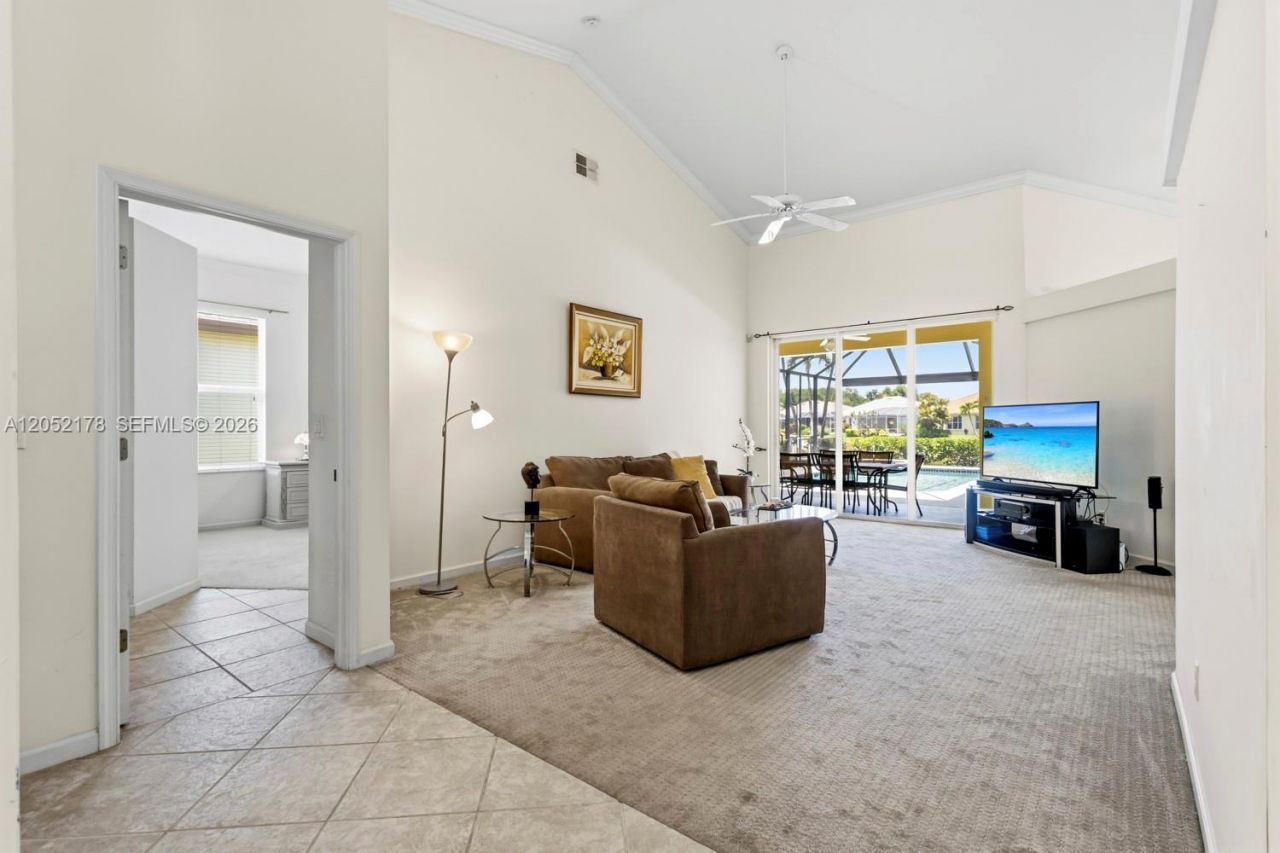 7538 Citrus Hill Ln, Naples, FL 34109 Photo
