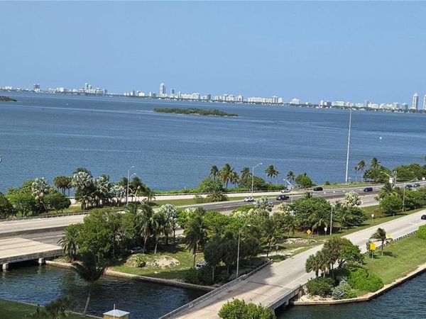600 NE 36th St, Unit 1509, Miami, FL 33137