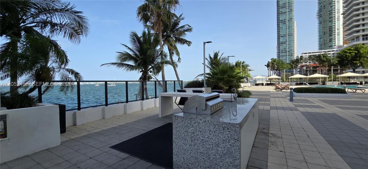 600 NE 36th St, Unit 1509, Miami, FL 33137 Photo