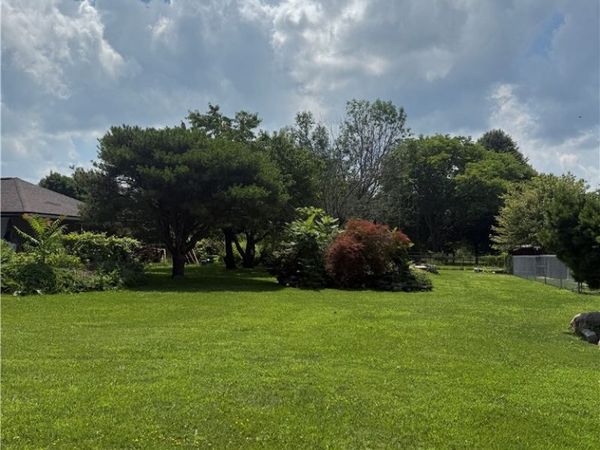 6231 Lindbergh Avenue , Niagara Falls, NY 14304