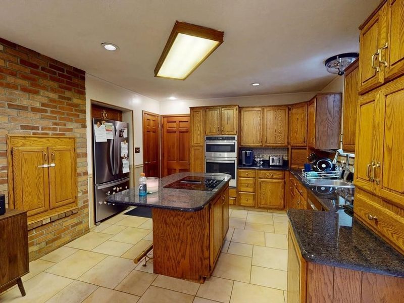 66 Hillcrest Drive, Willard, OH 44890 Photo 17
