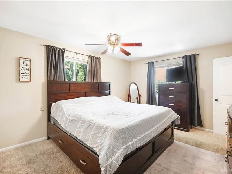 2500 Symphony Way, Dayton, OH 45449 Photo 11