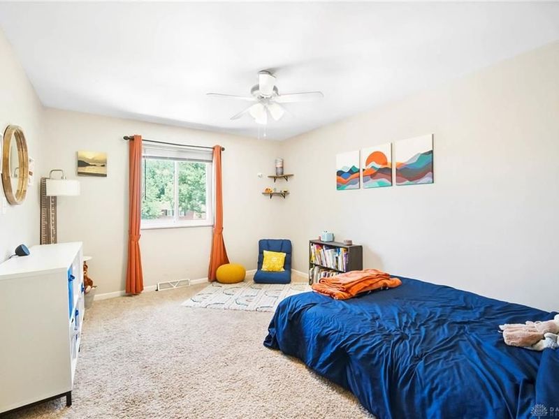 2500 Symphony Way, Dayton, OH 45449 Photo 15