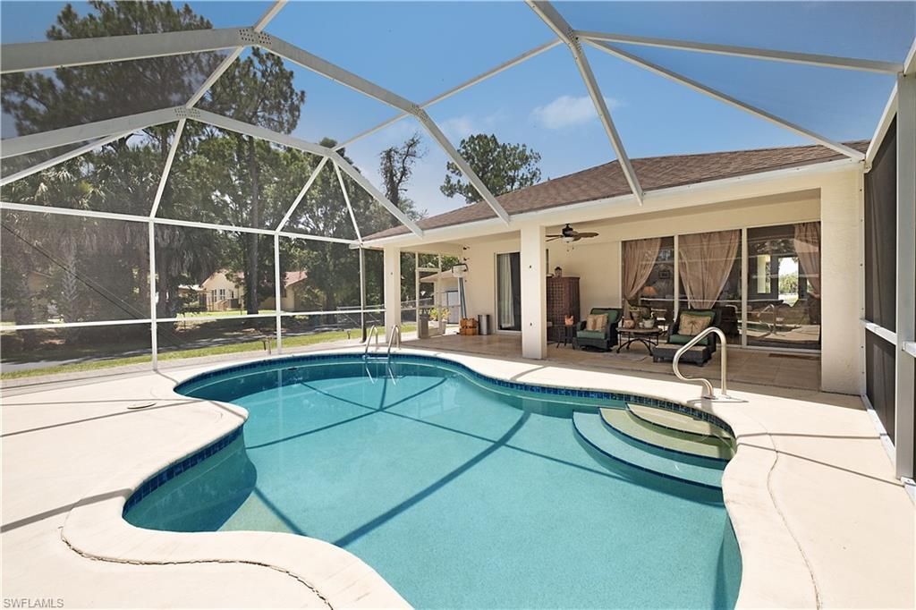 6761 Golden Gate Pkwy , Naples, FL 34105 Photo