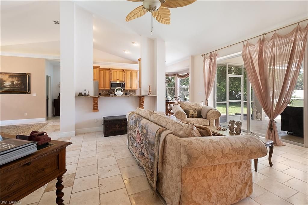 6761 Golden Gate Pkwy , Naples, FL 34105 Photo