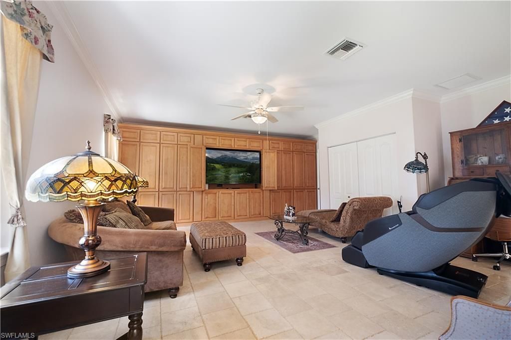 6761 Golden Gate Pkwy , Naples, FL 34105 Photo