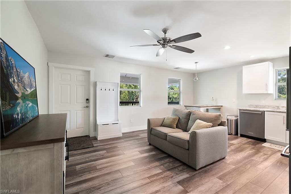 6761 Golden Gate Pkwy , Naples, FL 34105 Photo