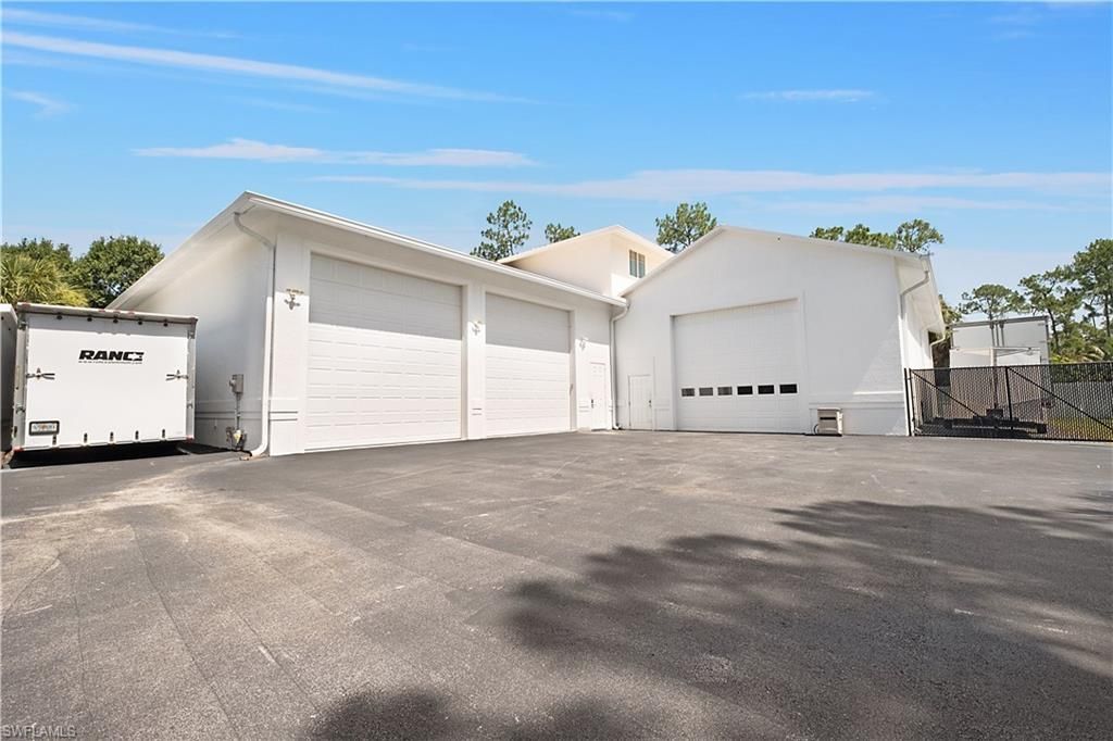 6761 Golden Gate Pkwy , Naples, FL 34105 Photo