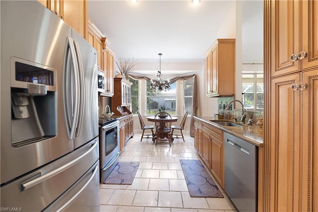 6761 Golden Gate Pkwy , Naples, FL 34105 Photo