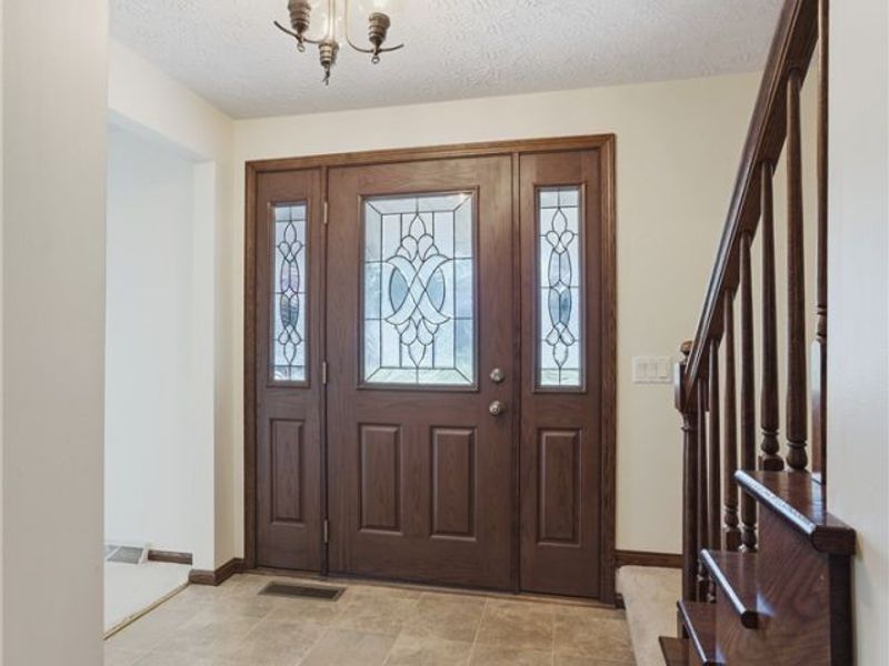 1581 Pine Cone Street NW, North Canton, OH 44720 Photo 4
