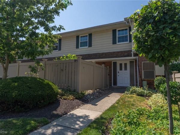 7970 Mentor Avenue , Unit D01, Mentor, OH 44060