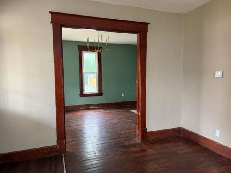128 W Corwin Street , Circleville, OH 43113 Photo 8