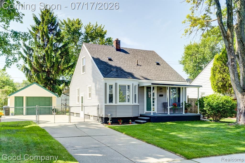 2270 Chestnut Street, Ferndale, MI 48220 Main Photo