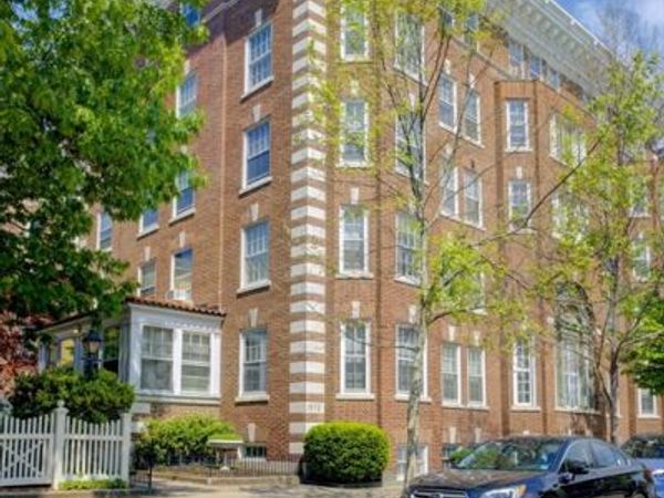 1572 Massachusetts Avenue, Unit 41, Cambridge, MA 02138