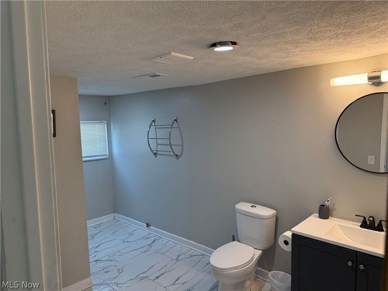 5384 Rolling Avenue, Lorain, OH 44055 Photo 4