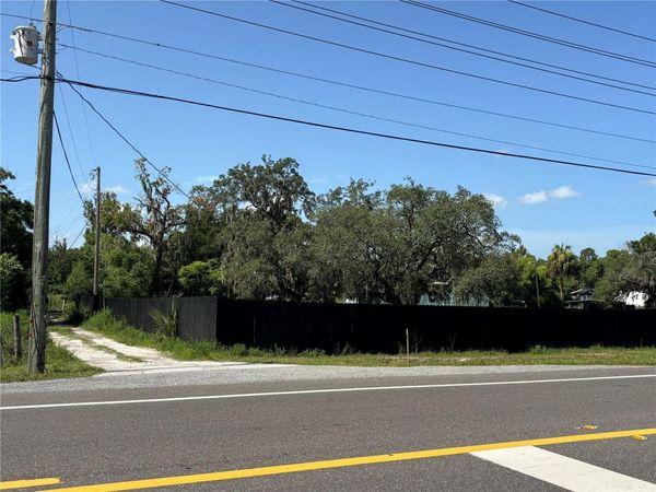10416 HUDSON AVENUE , HUDSON, FL 34669