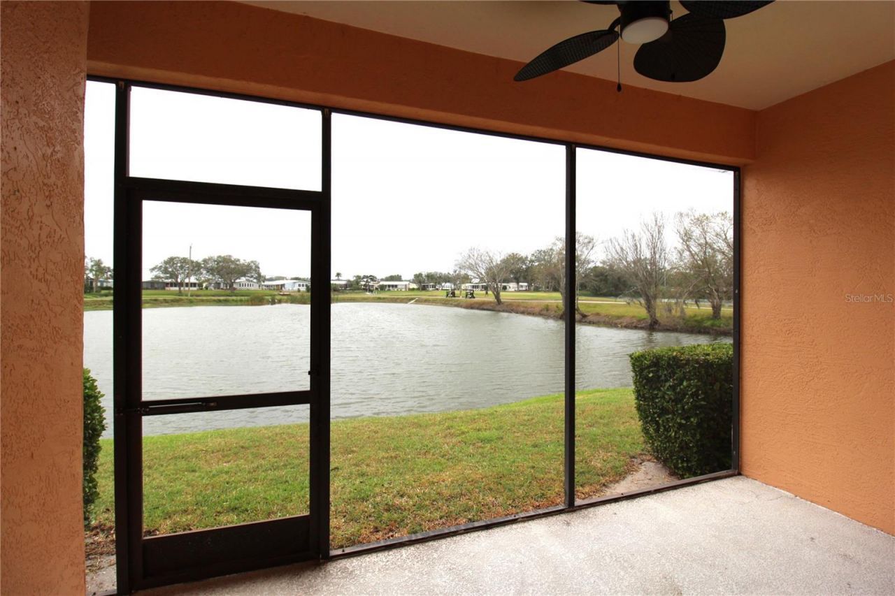 5635 Spanish Point Court, Palmetto, FL 34221 Photo