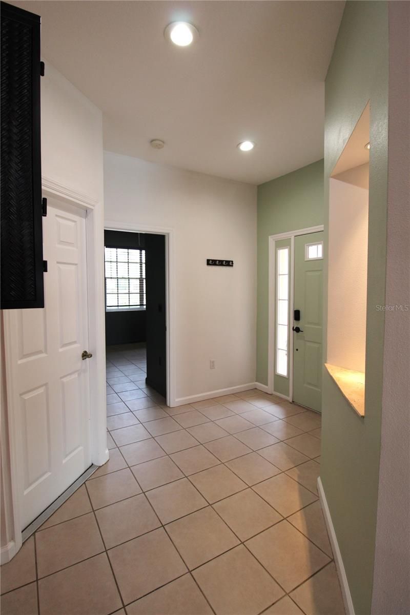 5635 Spanish Point Court, Palmetto, FL 34221 Photo