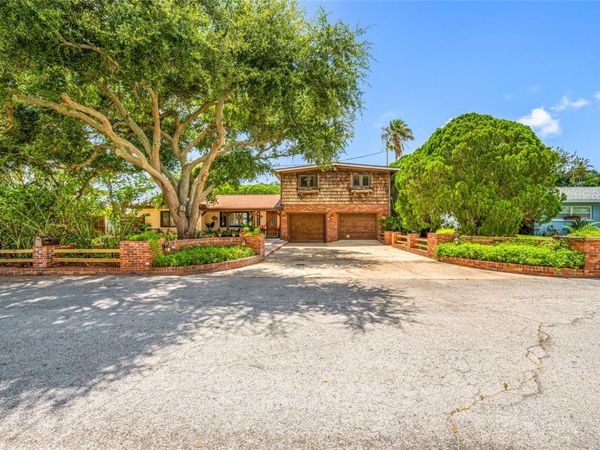1488 LACONIA DRIVE E, CLEARWATER, FL 33764