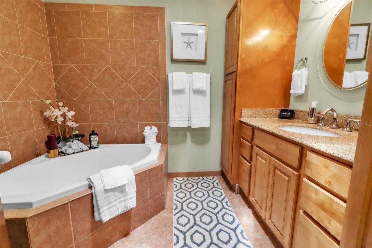 1488 Laconia Drive E, Clearwater, FL 33764 Photo