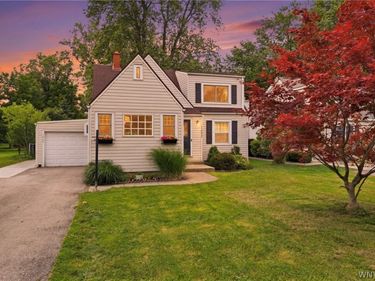 1472 Wehrle Drive, Buffalo, NY 14221