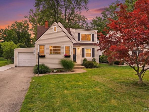 1472 Wehrle Drive , Buffalo, NY 14221