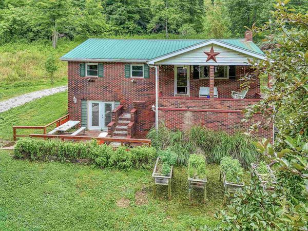 10343 St Highway 986, Olive Hill, KY 41164