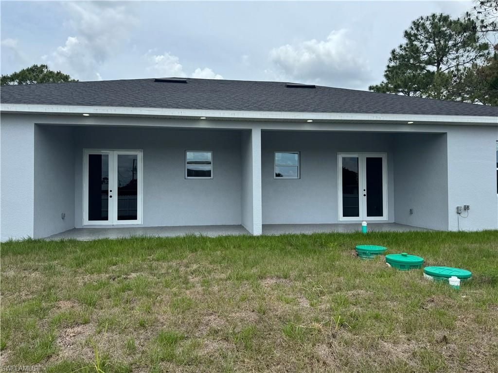 225/227 Homer Ave S, Lehigh Acres, FL 33973 Photo