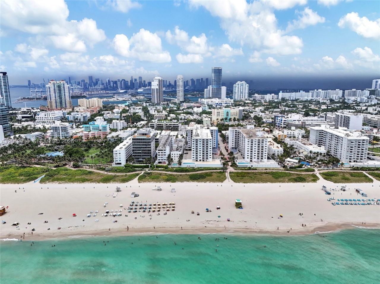 401 Ocean Dr , Unit 403, Miami Beach, FL 33139 Photo