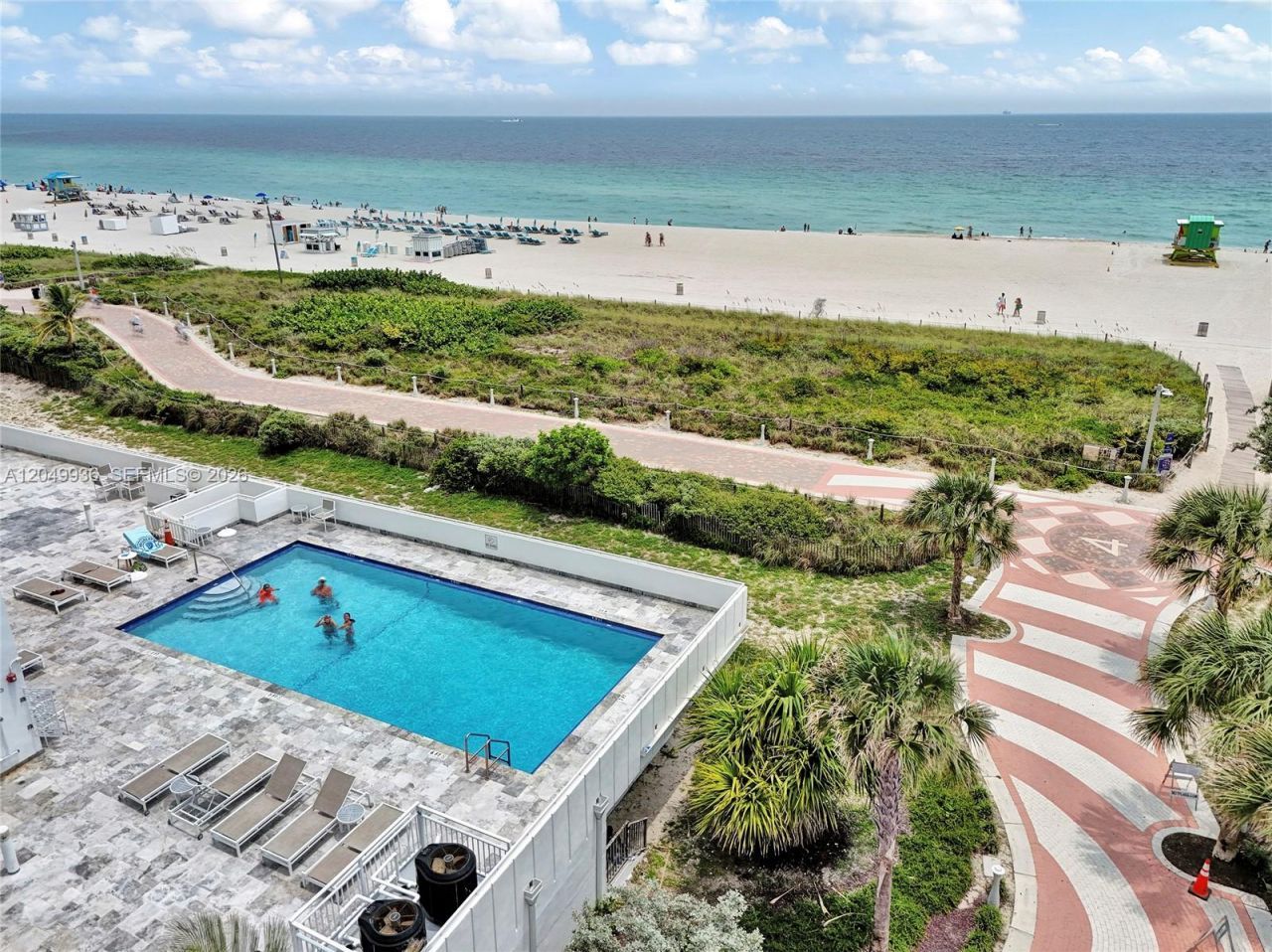 401 Ocean Dr , Unit 403, Miami Beach, FL 33139 Photo