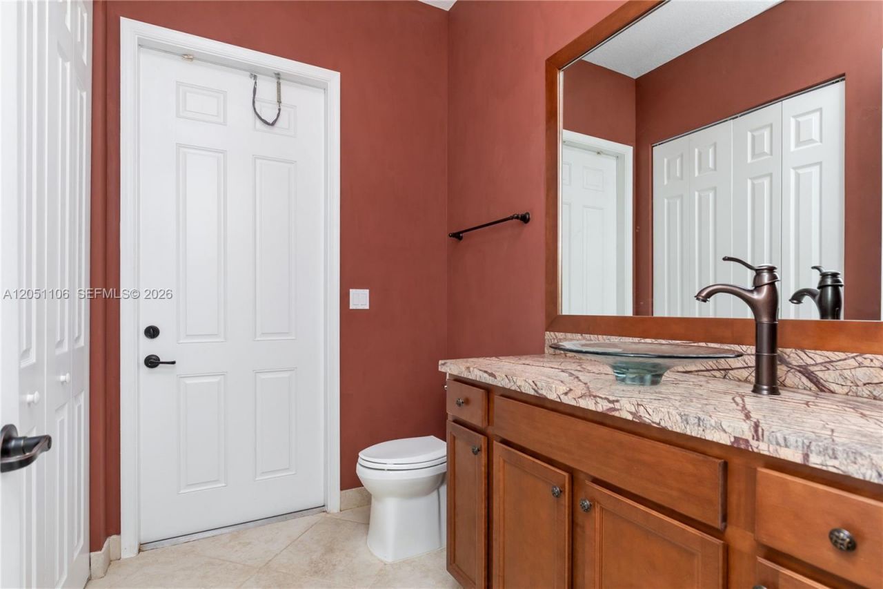 8420 NW 33rd St, Cooper City, FL 33024 Photo