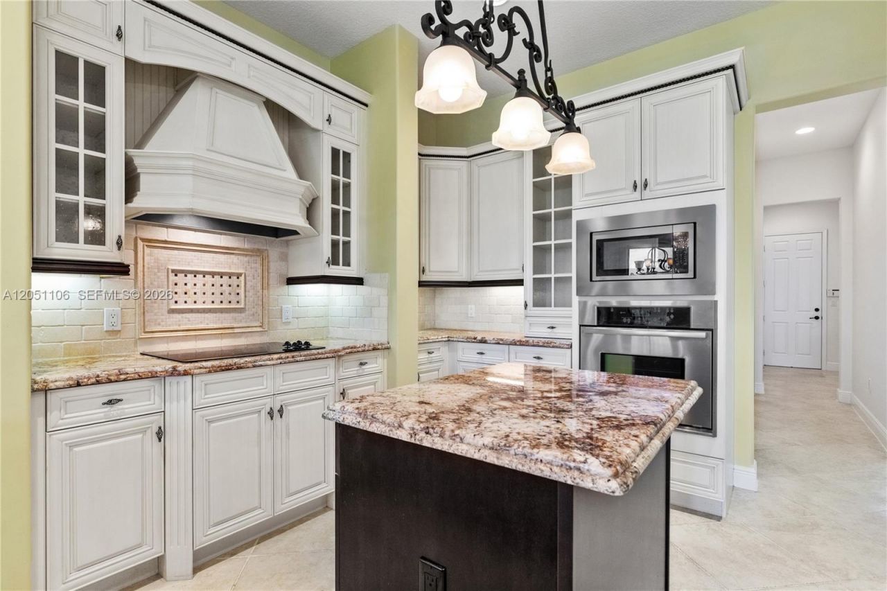 8420 NW 33rd St, Cooper City, FL 33024 Photo