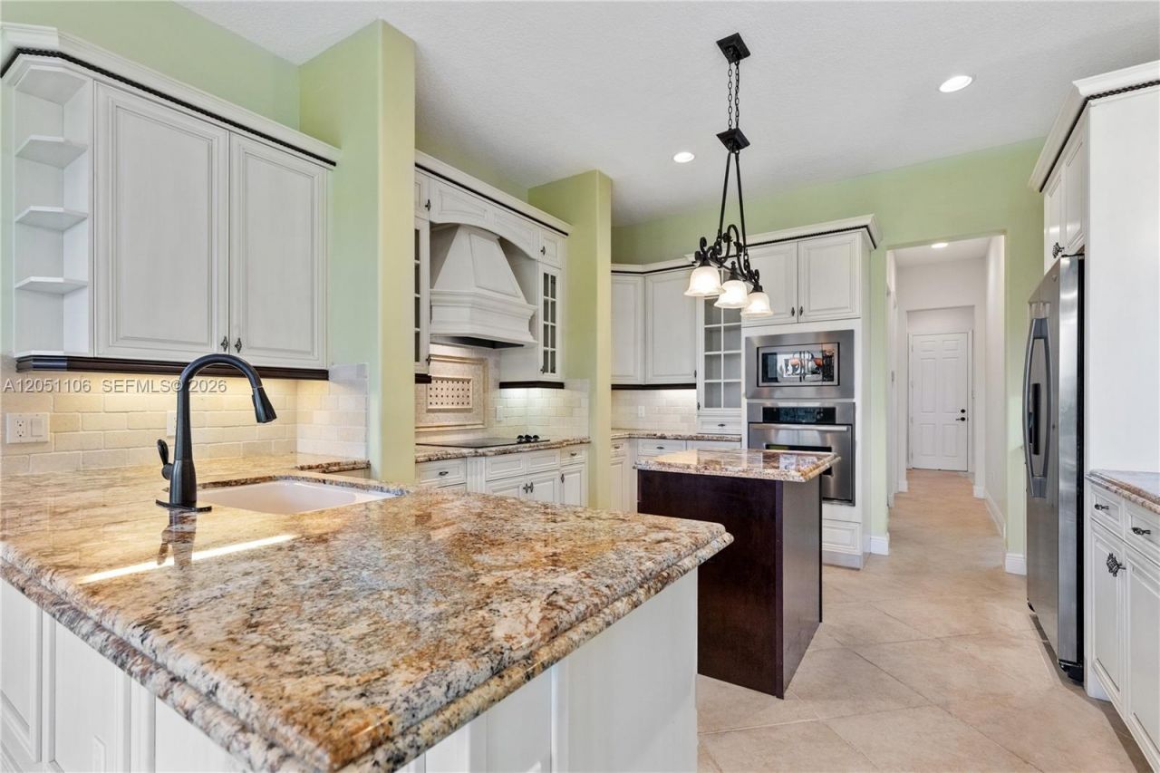 8420 NW 33rd St, Cooper City, FL 33024 Photo
