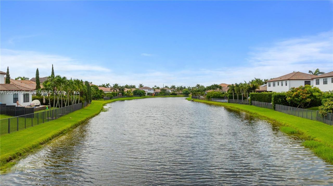 8420 NW 33rd St, Cooper City, FL 33024 Photo