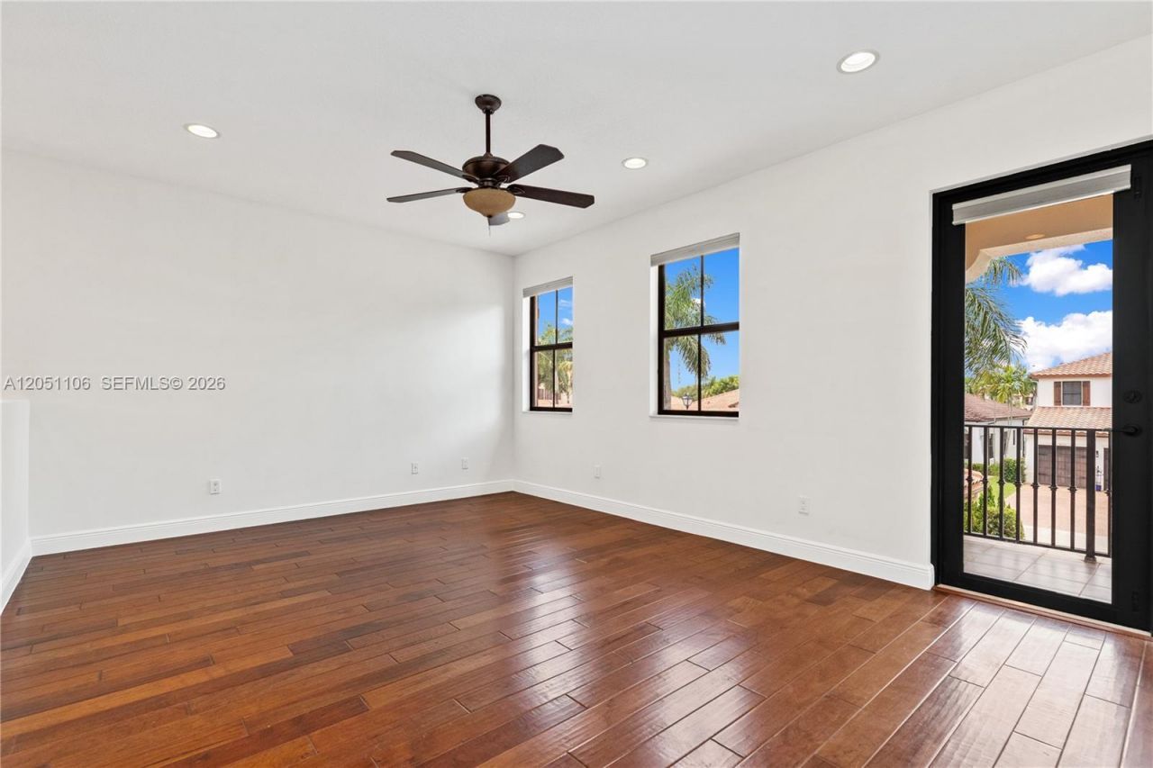 8420 NW 33rd St, Cooper City, FL 33024 Photo