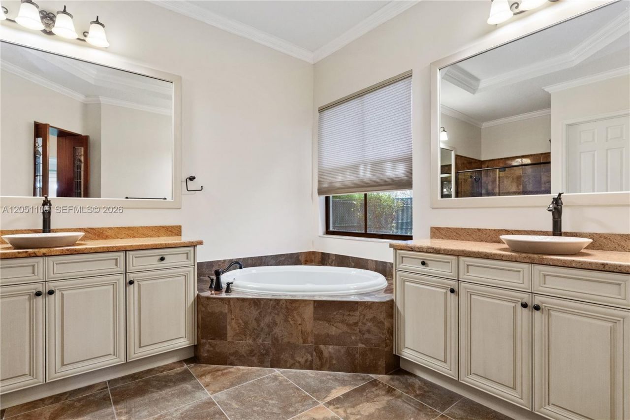 8420 NW 33rd St, Cooper City, FL 33024 Photo