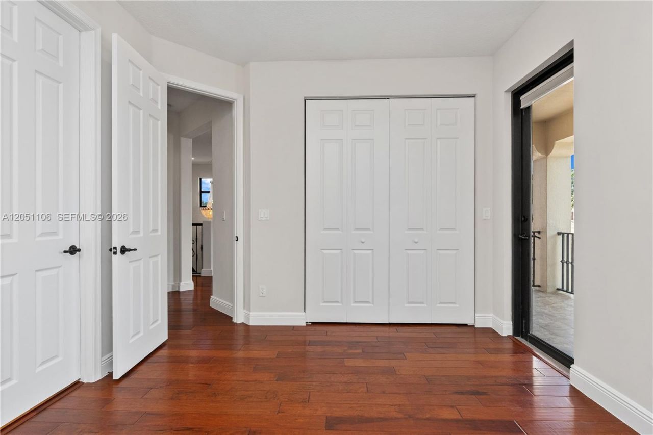 8420 NW 33rd St, Cooper City, FL 33024 Photo