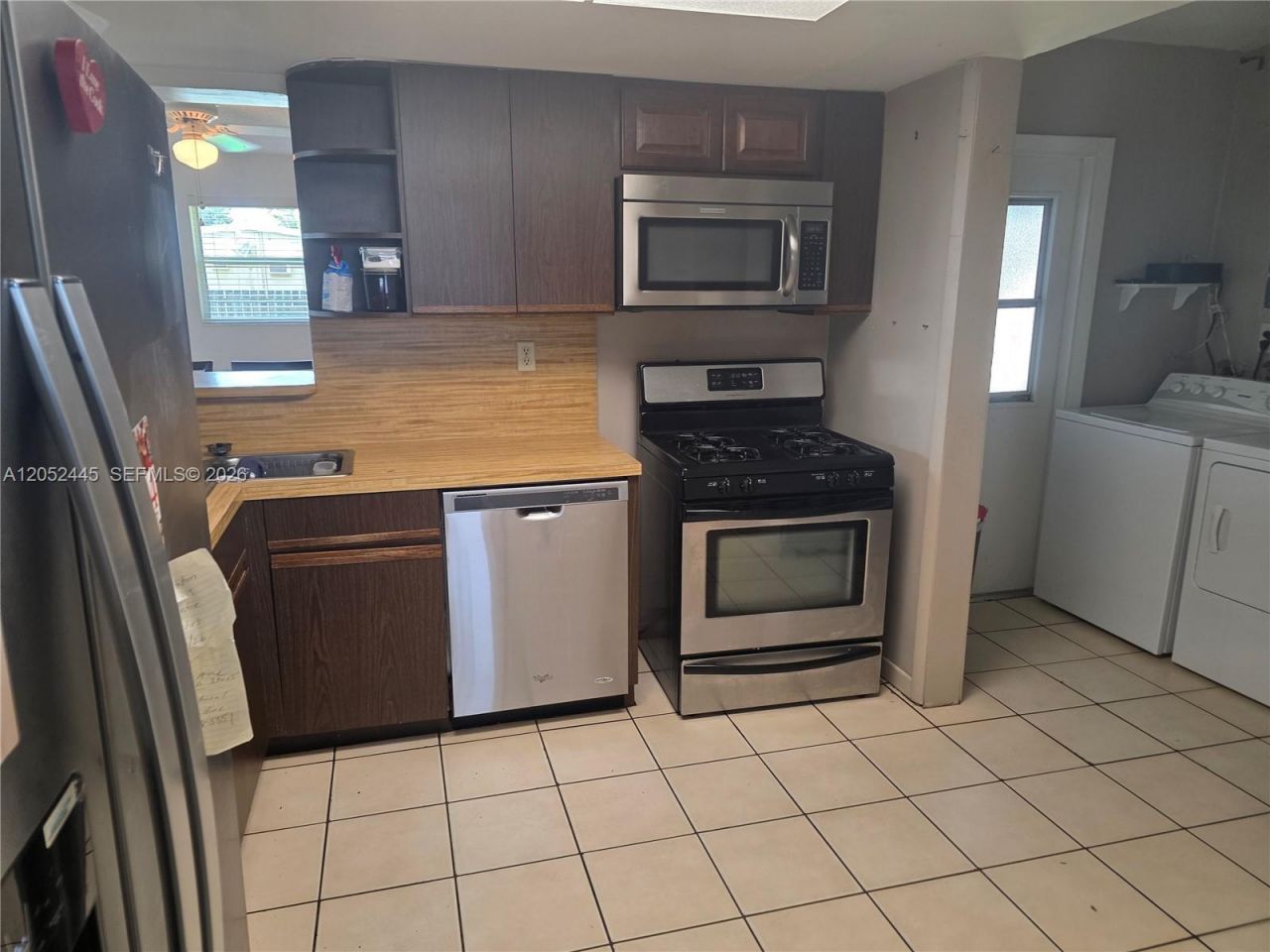 8035 NW 185th St, Unit 8035, Hialeah, FL 33015 Photo